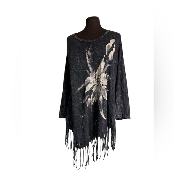 Jess & Jane Mineral Wash Fringed Hem Lagenlook top tunic - Picture 1 of 8